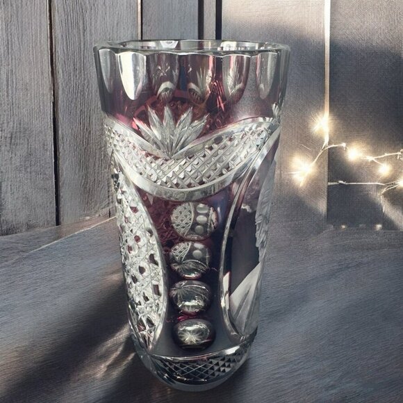 Vintage Amethyst Cut To Clear Glass Vase Portrait of Pope John Paul II Heavy VTG - Picture 2 of 16